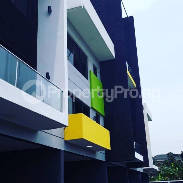 House for sale . Old Ikoyi Ikoyi Lagos