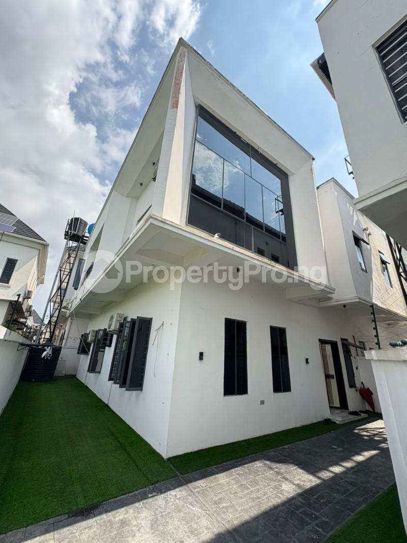 4 bedroom House for rent Chevron Alternative Lekki Lagos