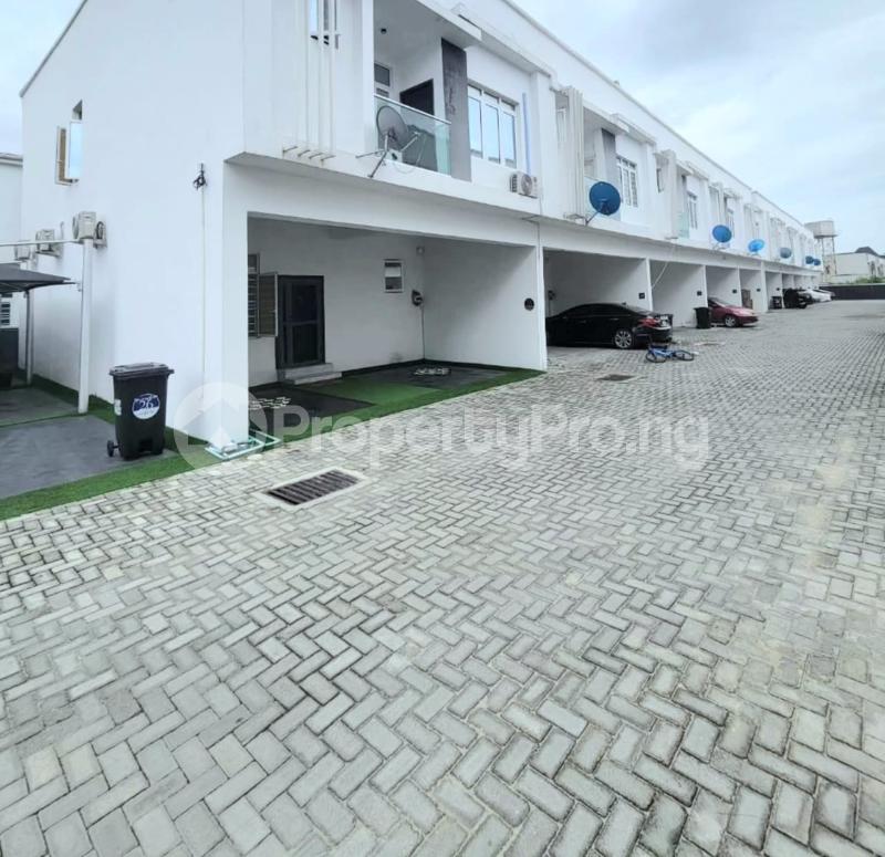 4 bedroom House for rent chevron Lekki Lagos