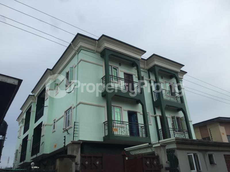 3 bedroom Flat / Apartment for rent Bickerseth Estate Onike Yaba Lagos