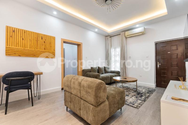 1 bedroom Flat / Apartment for shortlet ONIRU Victoria Island Lagos