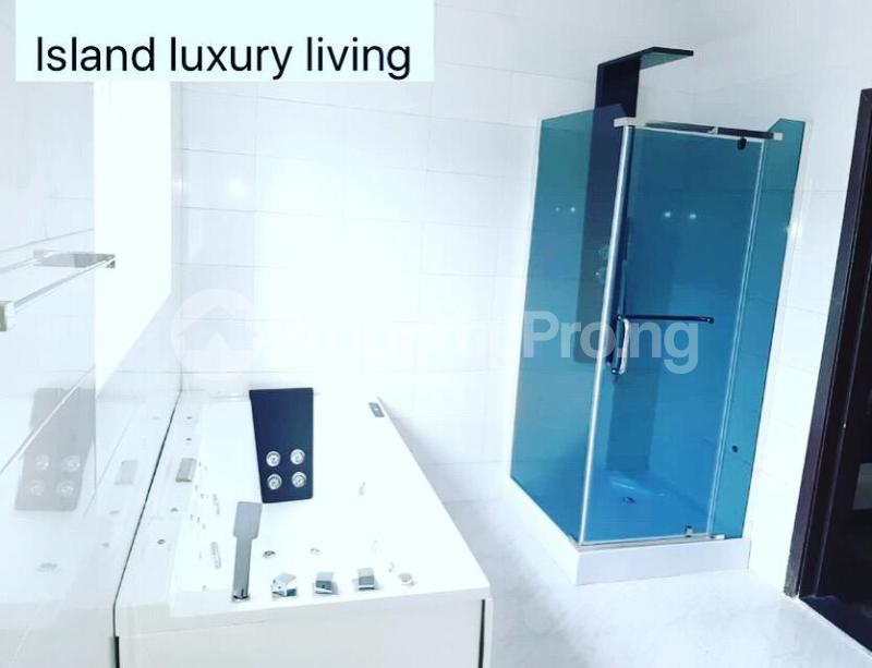 5 bedroom House for sale . Bourdillon Ikoyi Lagos