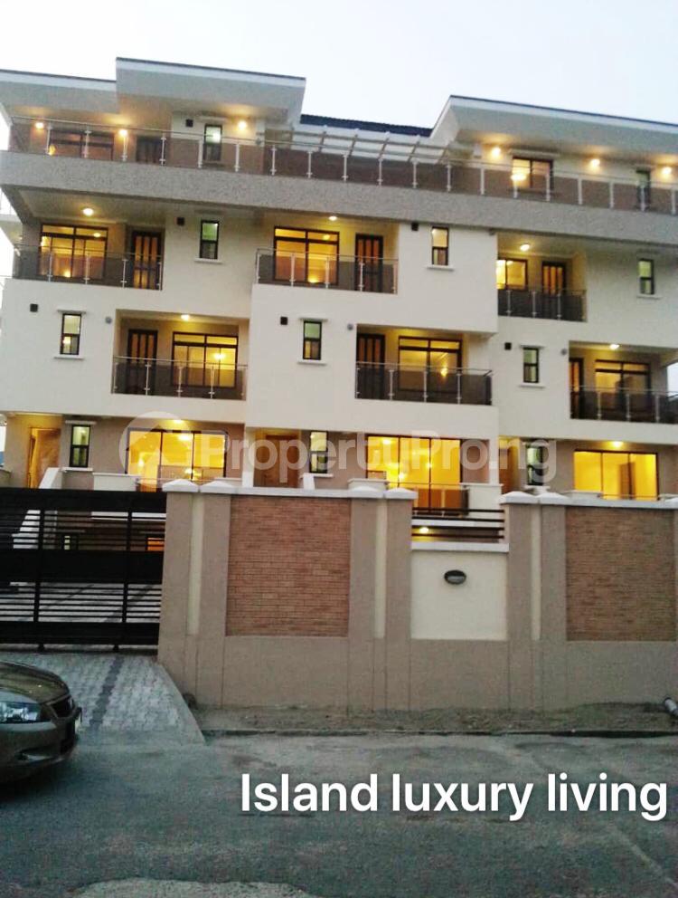 3 bedroom House for sale Ikoyi Lagos