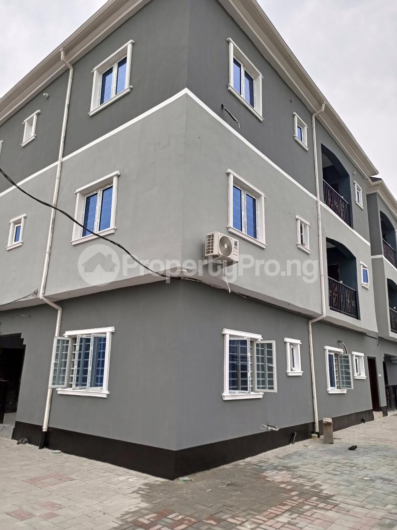 2 bedroom Flat / Apartment for rent Reddington Road, Close To Lbs Olokonla Ajah Lagos