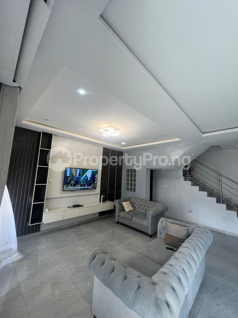 3 bedroom Flat / Apartment for rent High Brow Area Maitama Abuja - 0