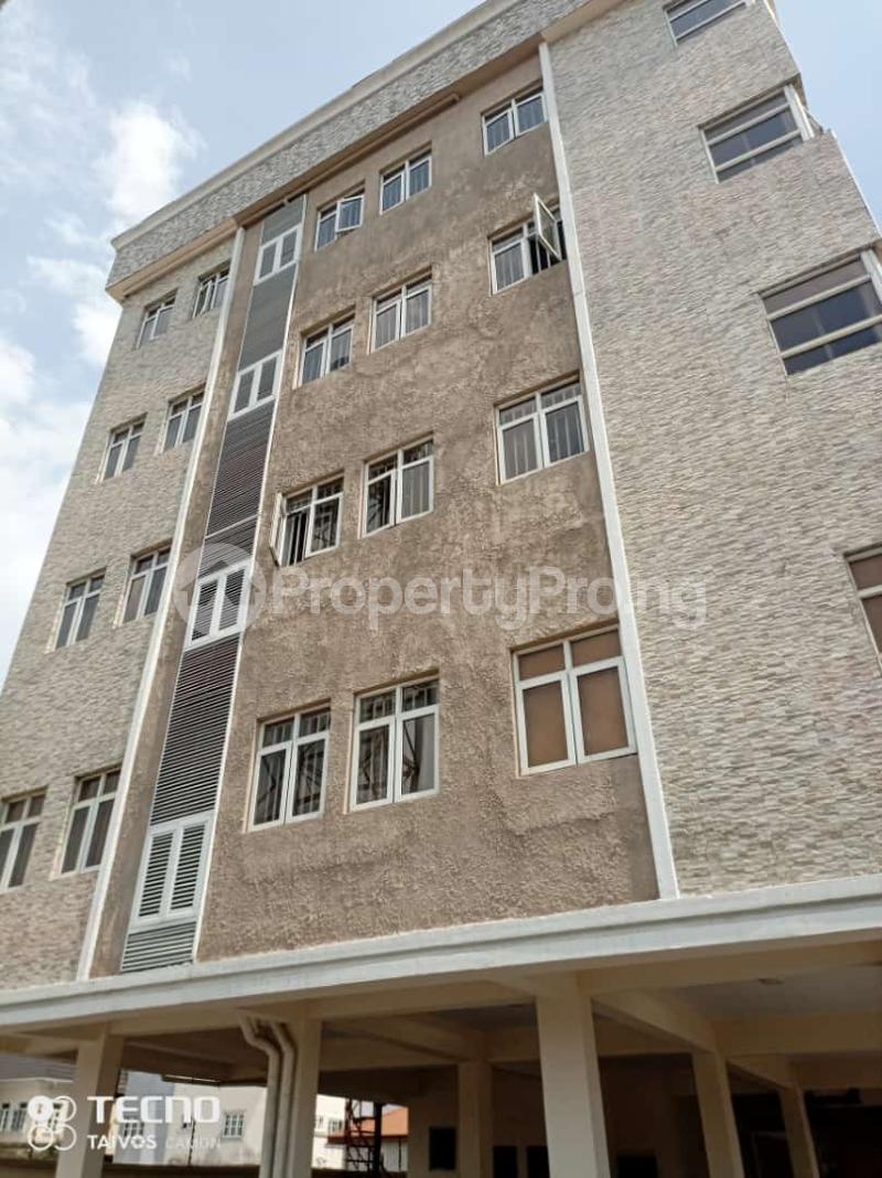 3 bedroom Flat / Apartment for rent Osapa london Lekki Lagos