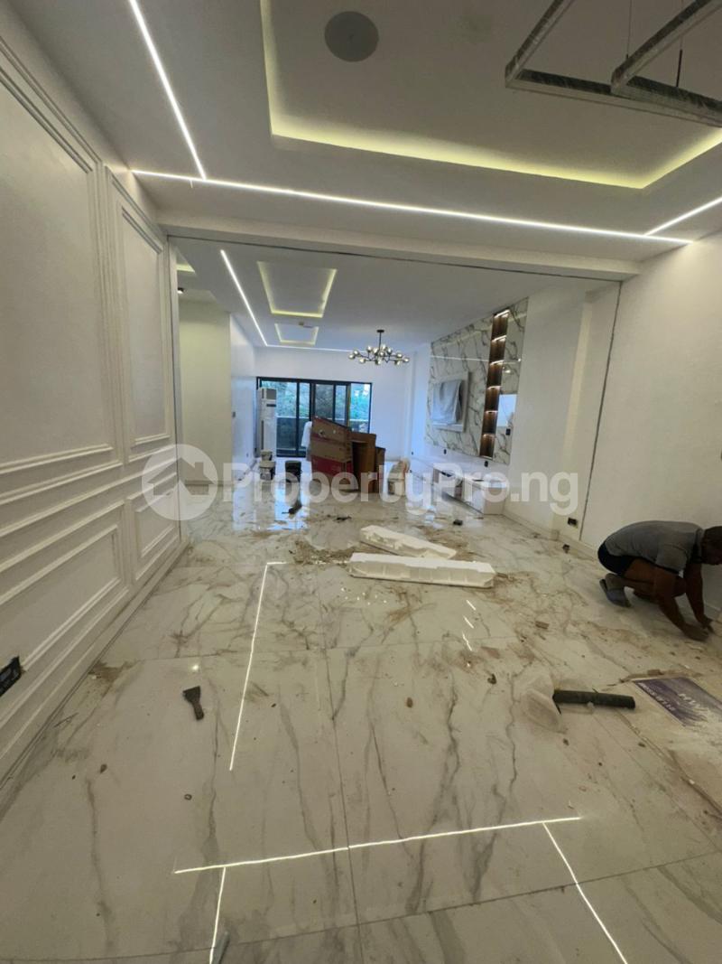 3 bedroom Flat / Apartment for rent Ikoyi Lagos