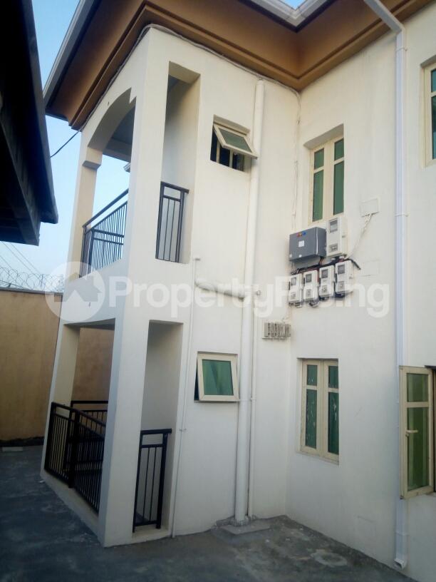 1 bedroom Flat / Apartment for rent Oliatun Street Kilo-Marsha Surulere Lagos