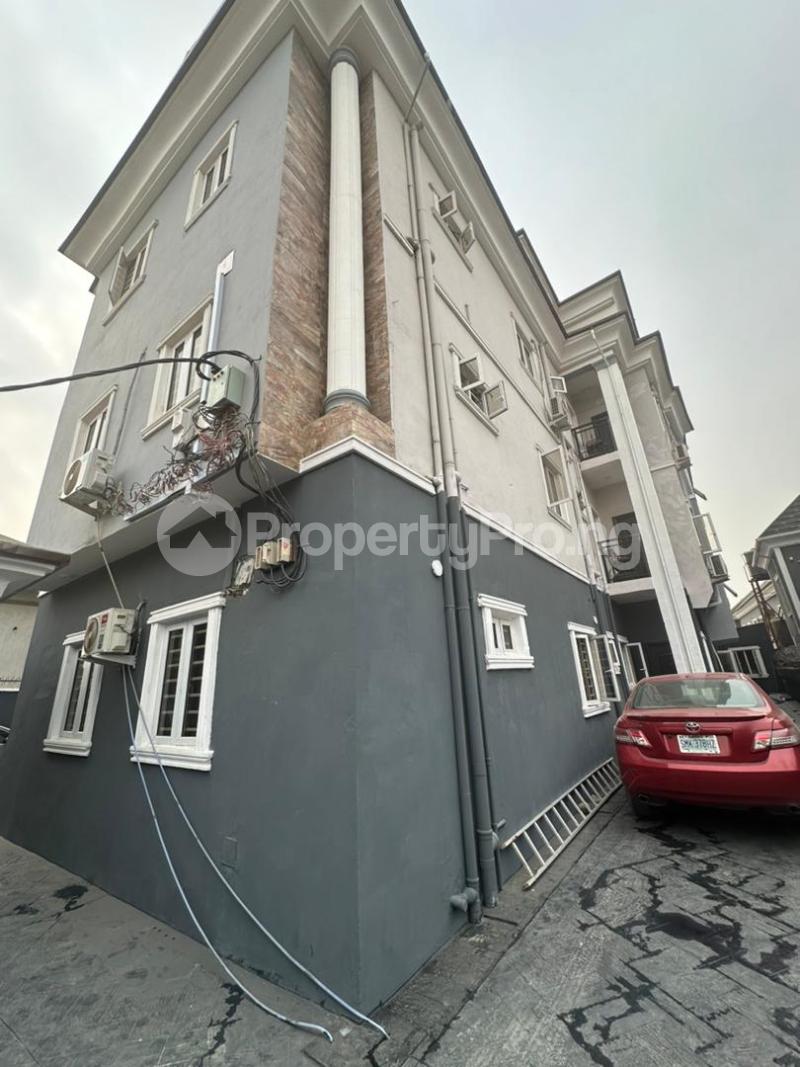 2 bedroom House for rent Ijesha Surulere Lagos - 0