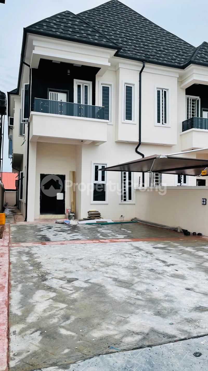 4 bedroom House for rent Orchid Road chevron Lekki Lagos