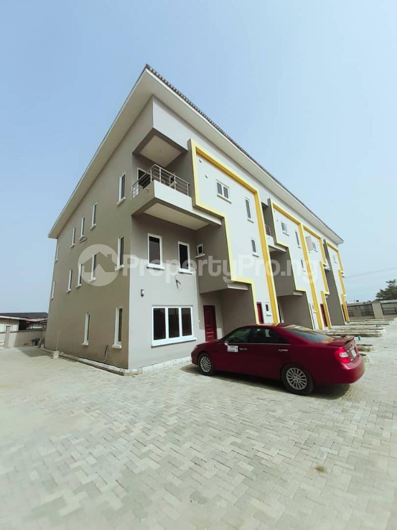 2 bedroom Flat / Apartment for rent Mini Estate In Chevron Lekki chevron Lekki Lagos