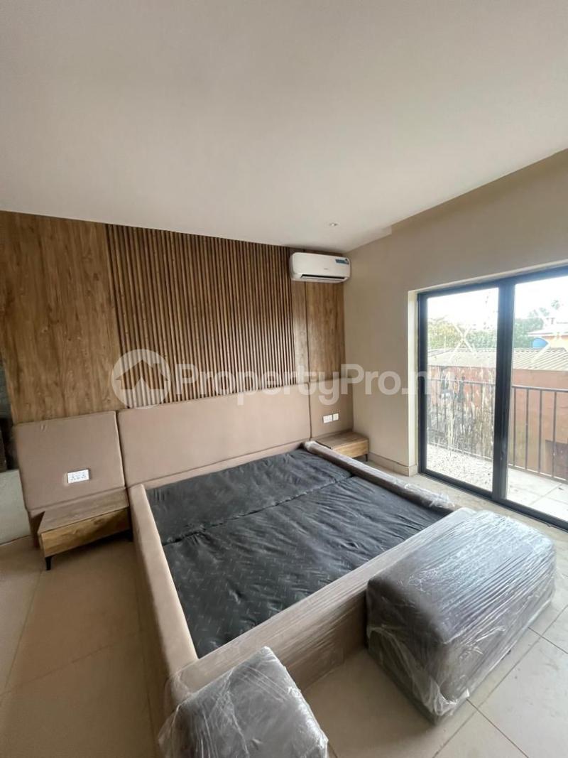 1 bedroom Flat / Apartment for sale Onike Yaba Lagos