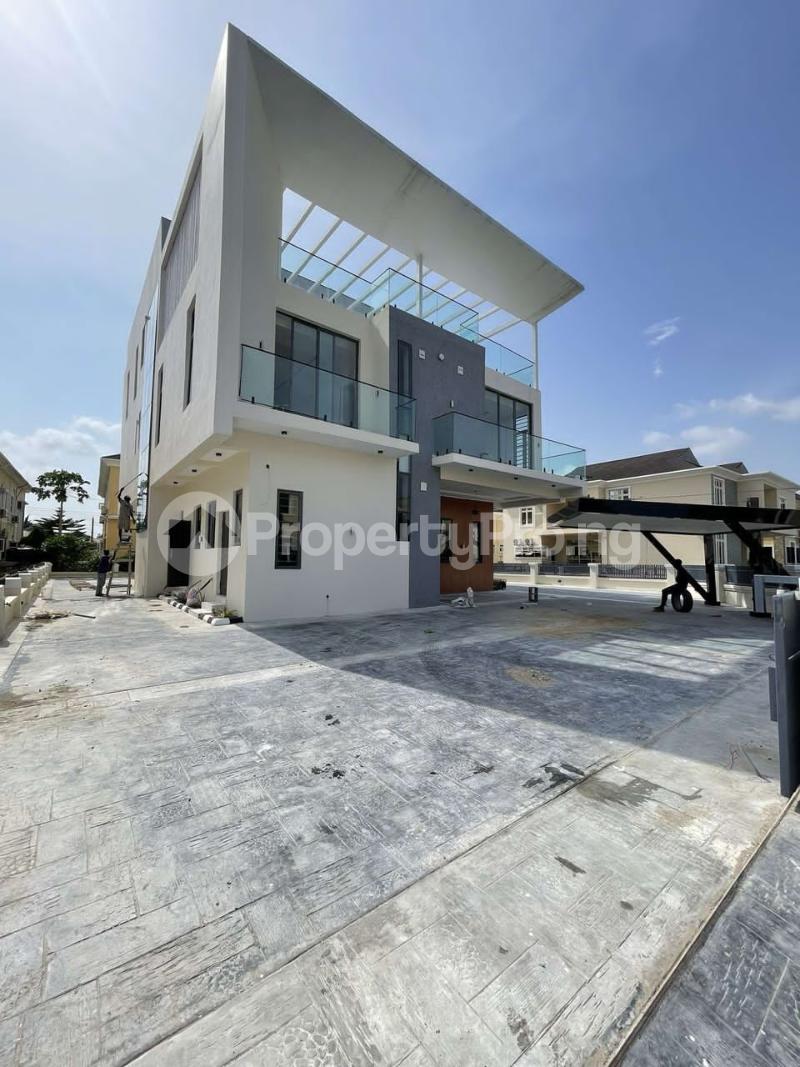 5 bedroom House for sale chevron Lekki Lagos