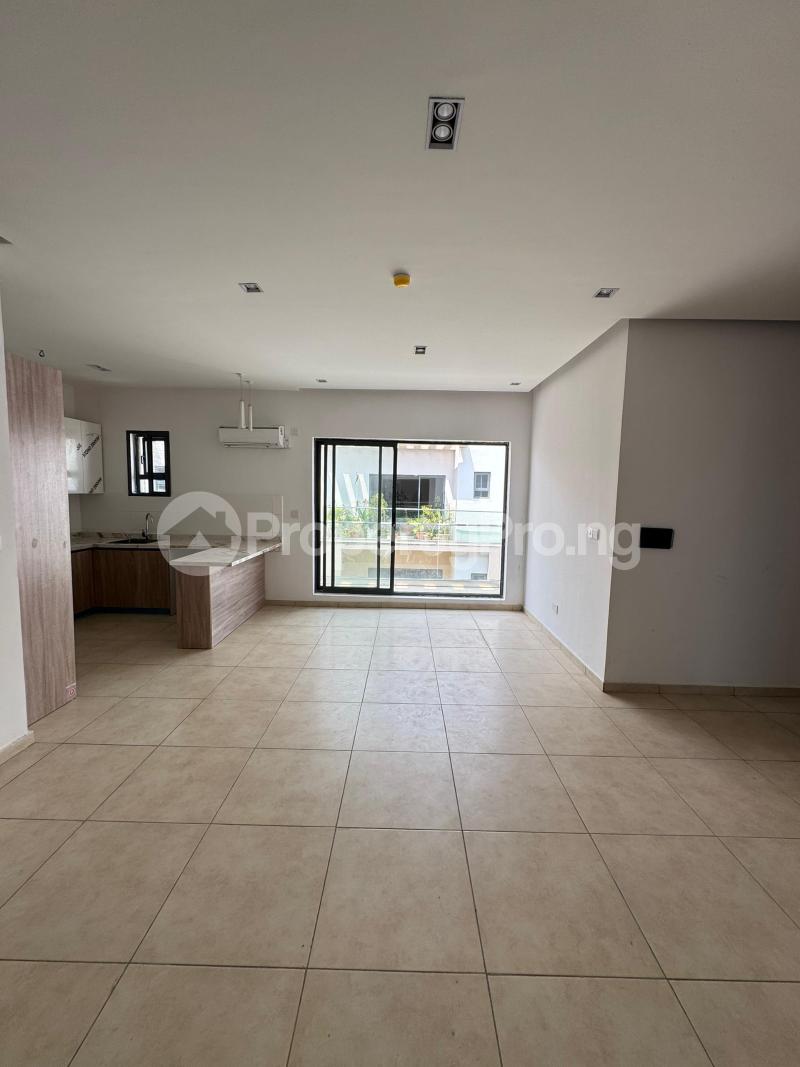 2 bedroom House for rent Ologolo Lekki Lagos