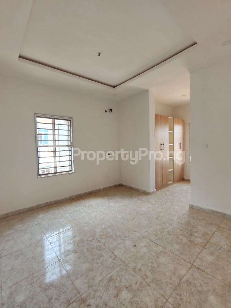 3 bedroom Flat / Apartment for rent In An Estate Wuye Abuja
