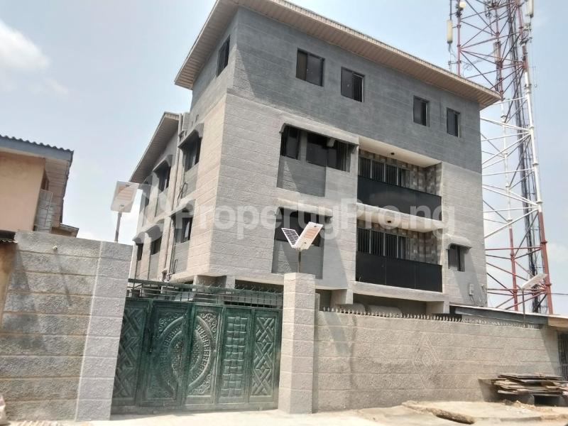 3 bedroom House for rent Mende Maryland Lagos