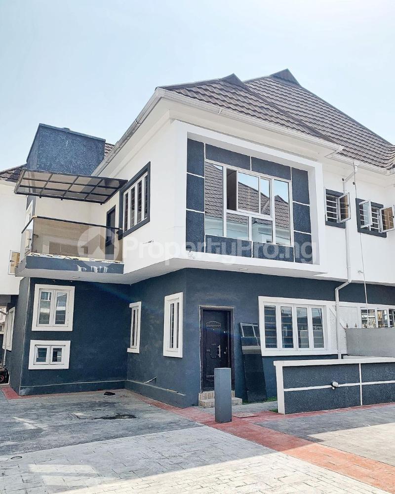 4 bedroom House for sale Jakande Lekki Lagos