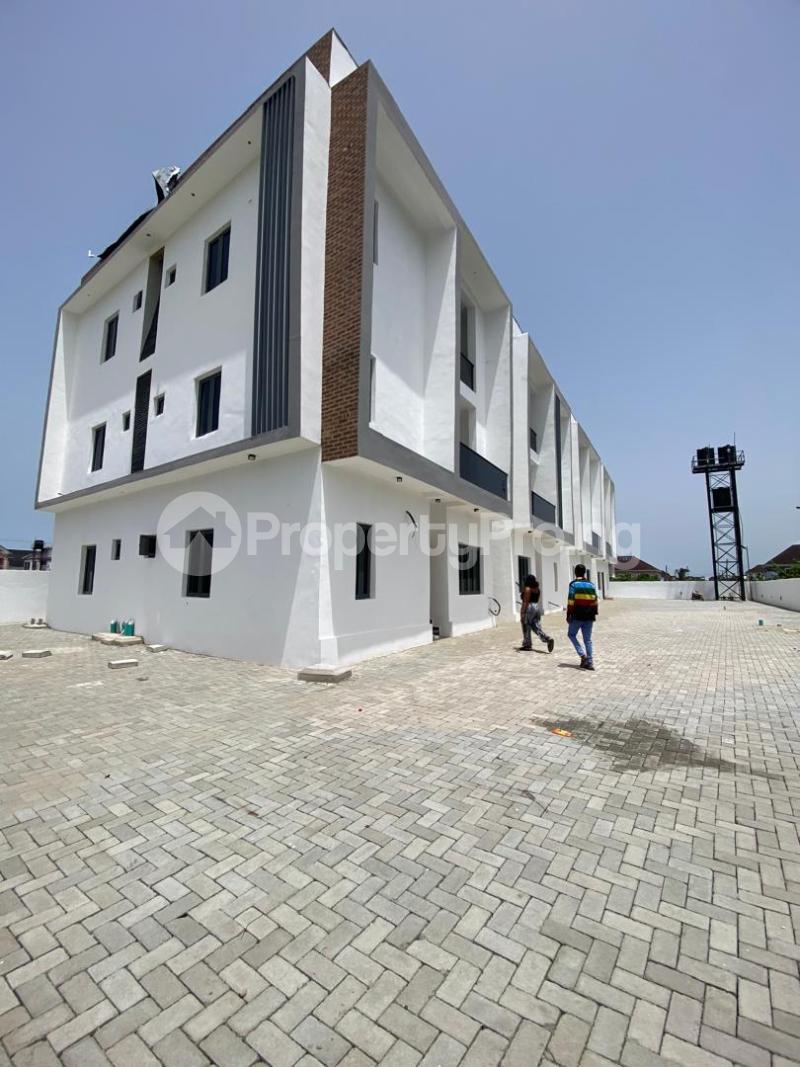 2 bedroom House for rent Lekki Epe Expressway Lekki Scheme 2 Ajah Lagos