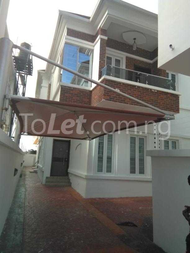 4 bedroom House for rent After Domino Pizza, Agungi Agungi Lekki Lagos