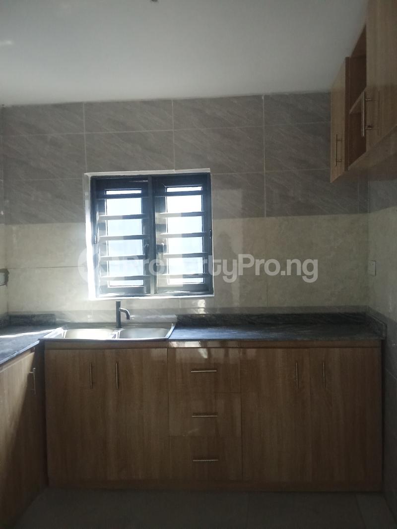 2 bedroom Flat / Apartment for rent Jimoh Surulere Lagos - 0