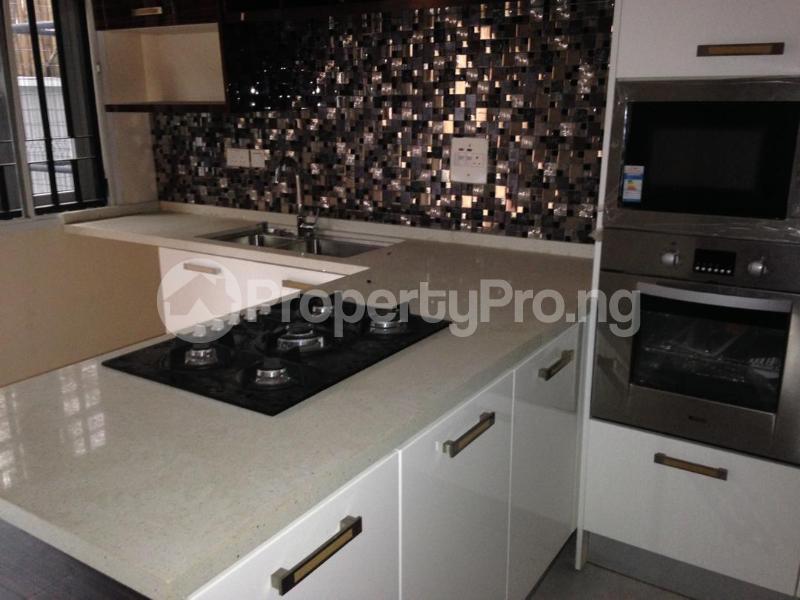 House for sale . Bourdillon Ikoyi Lagos