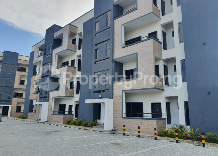 2 bedroom Flat / Apartment for sale Shitta Akerele, Surulere Lagos