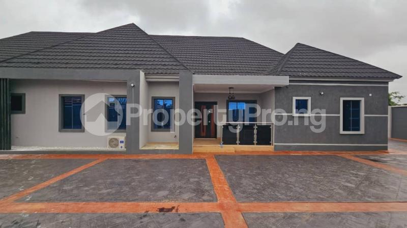3 bedroom House for rent Kusela, Ologuneru Eleyele Ibadan Oyo