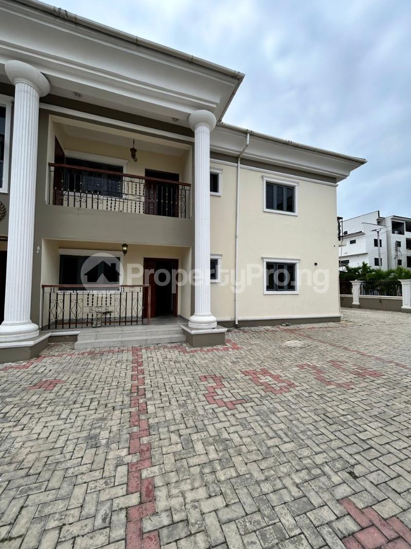 2 bedroom House for rent Ikate Lekki Lagos