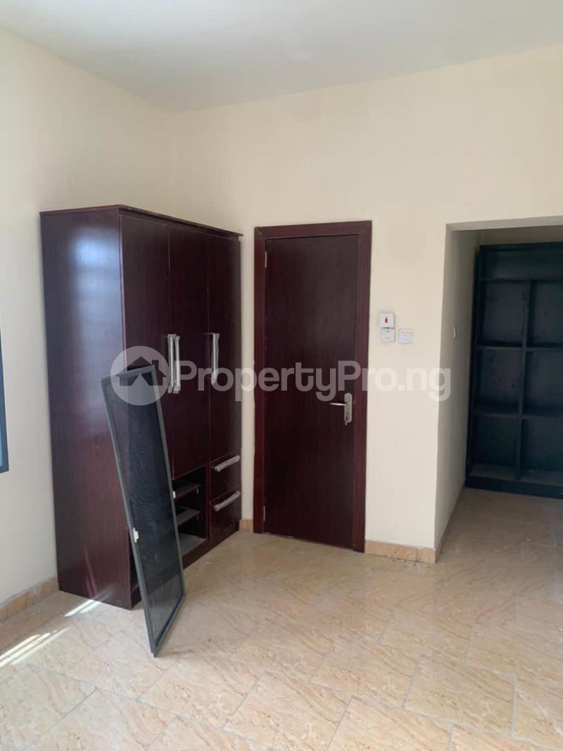 2 bedroom House for rent Ologolo Lekki Lagos