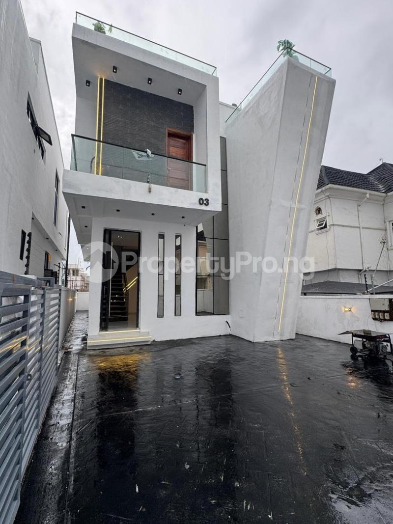 4 bedroom House for sale Ikota Lekki Lagos