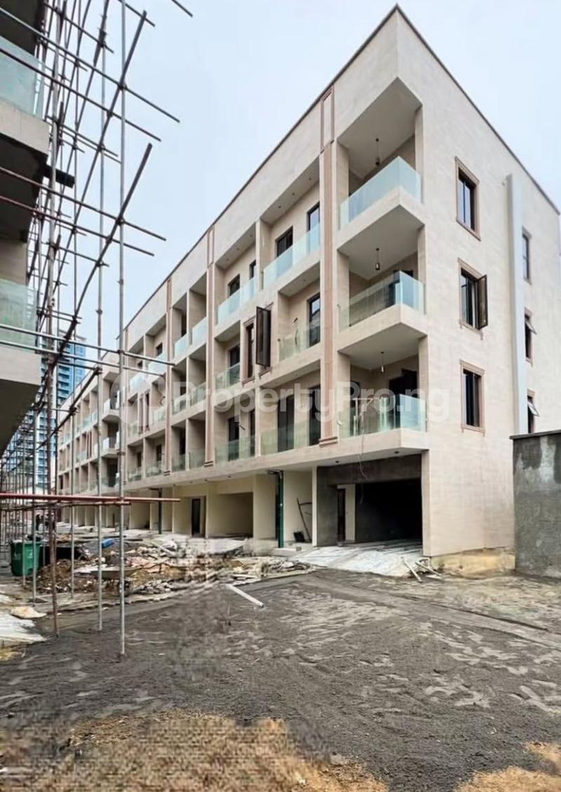 4 bedroom House for sale Off Alexander Road Ikoyi Lagos