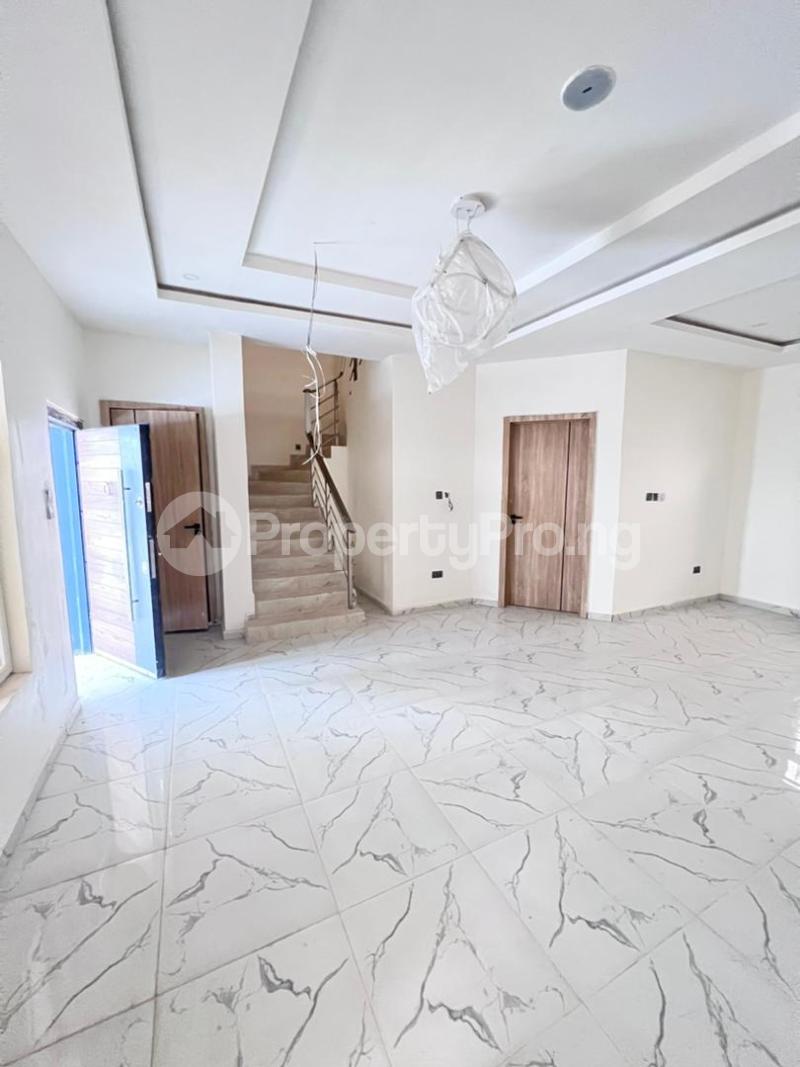 4 bedroom House for rent orchid Lekki Lagos