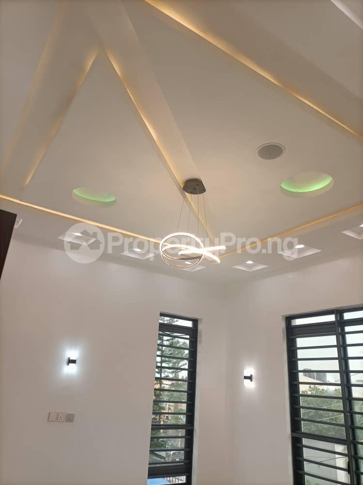 5 bedroom House for sale Alli Omole phase 2 Ojodu Lagos