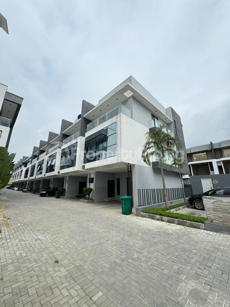 4 bedroom House for sale Ikate Lekki Lagos