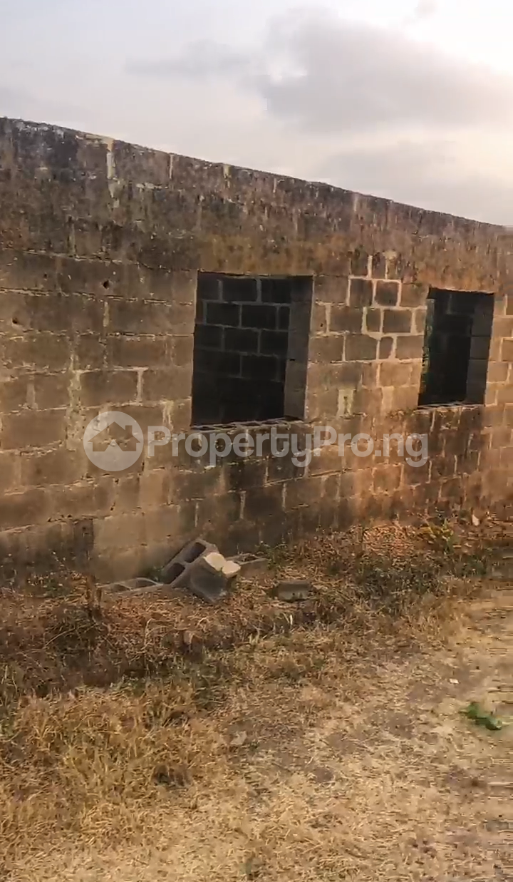 House for sale Olodo Bank Area, Iyana Church Ibadan Oyo