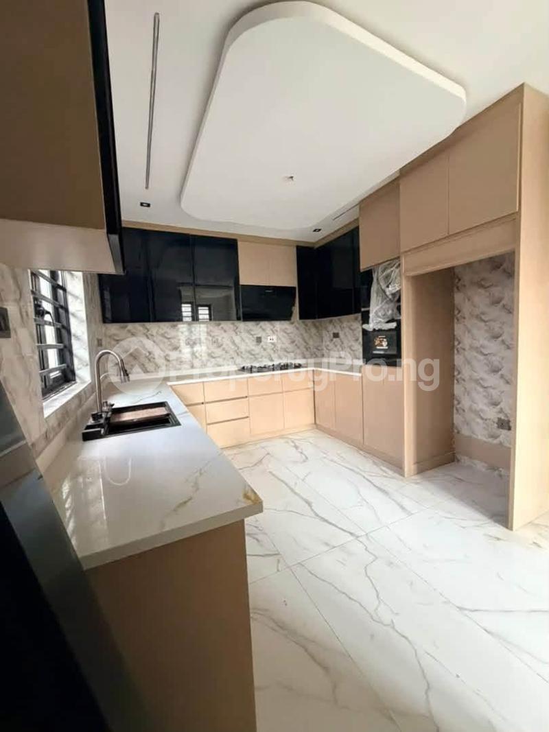 4 bedroom House for sale Ogba Lagos