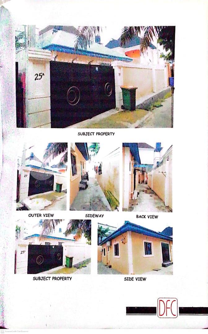 House for sale Akinwunmi Estate,oja Oba Abule Egba Lagos