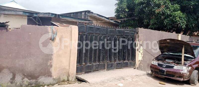 House for sale Shogunle Oshodi Lagos - 0