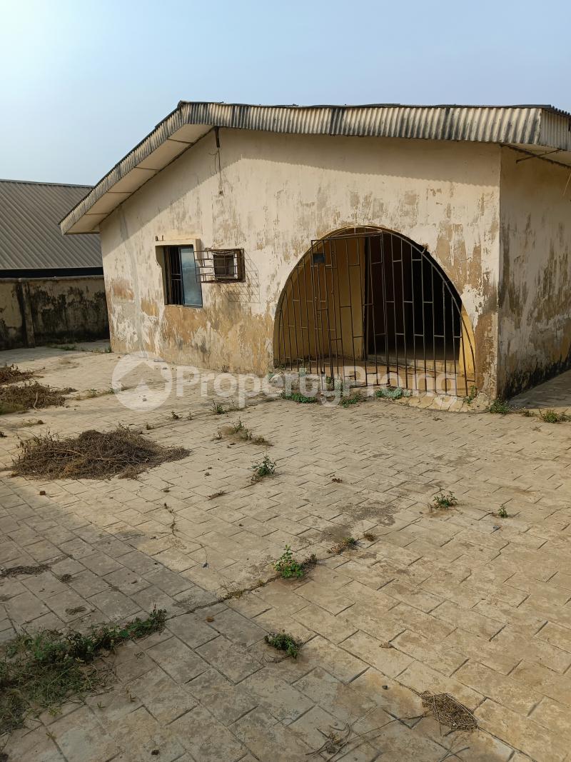 10 bedroom House for sale  Ijede Ikorodu Lagos