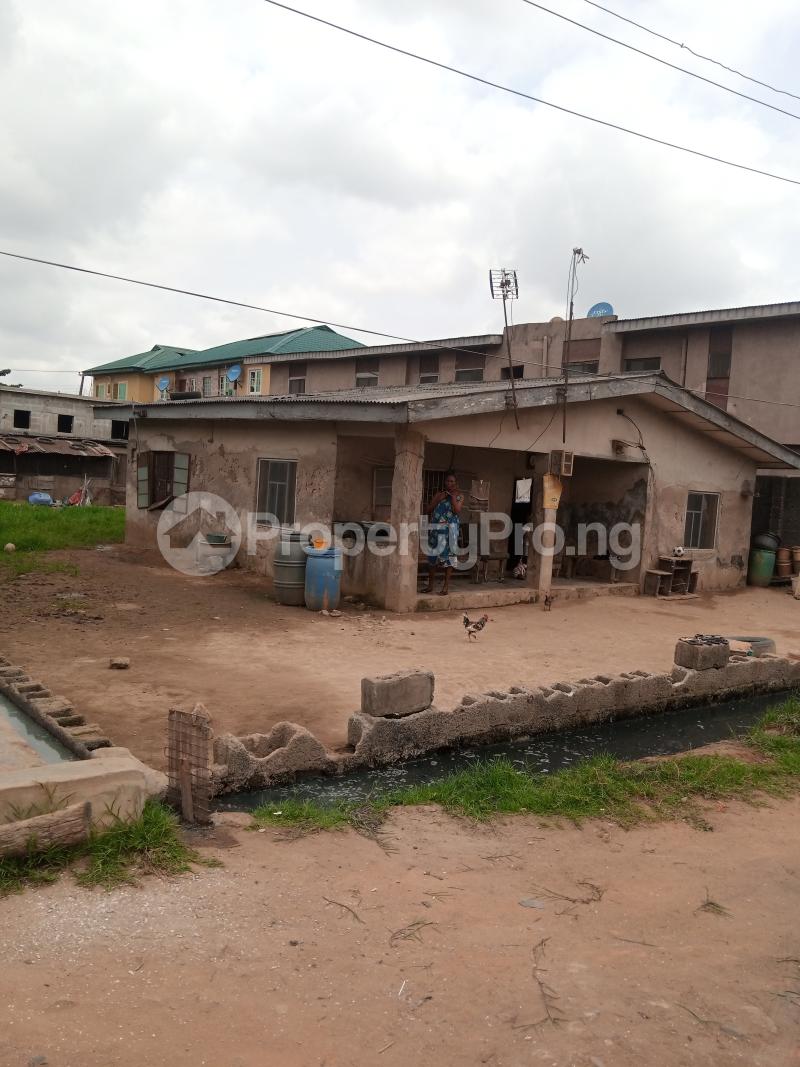 6 bedroom House for sale Oja Omo Street Off Agboyi Road Alapere Alapere Kosofe/Ikosi Lagos