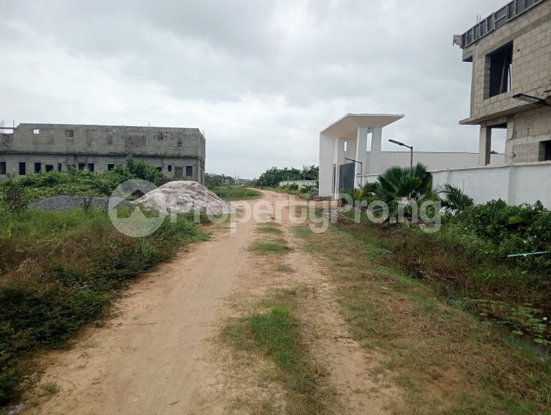 Land for sale Bogije Elemoro Off Lekki-Epe Expressway Ajah Lagos - 1
