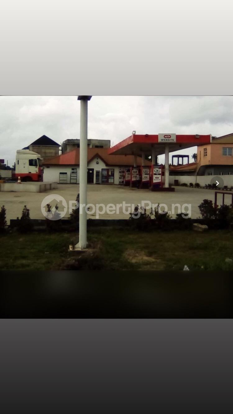 Land for sale Alatise Along The Lekki Epe Expressway, Lagos State, Nigeria. Alatise Ibeju-Lekki Lagos