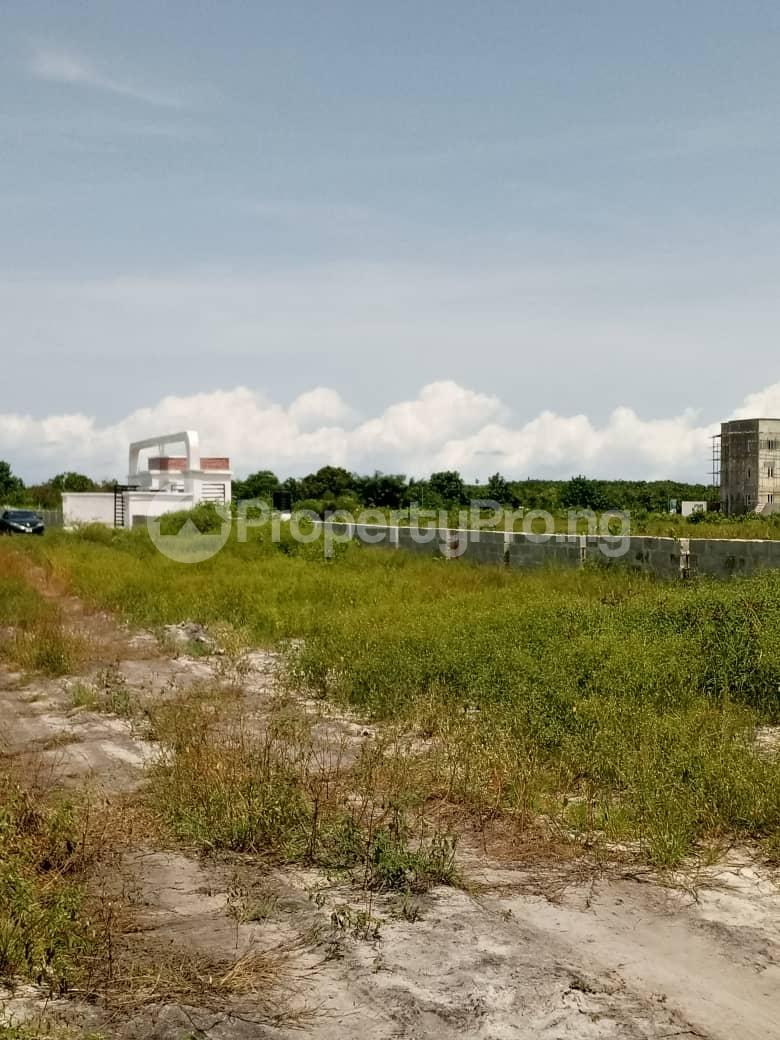 Land for sale Novera Mall Monastery road Sangotedo Lagos