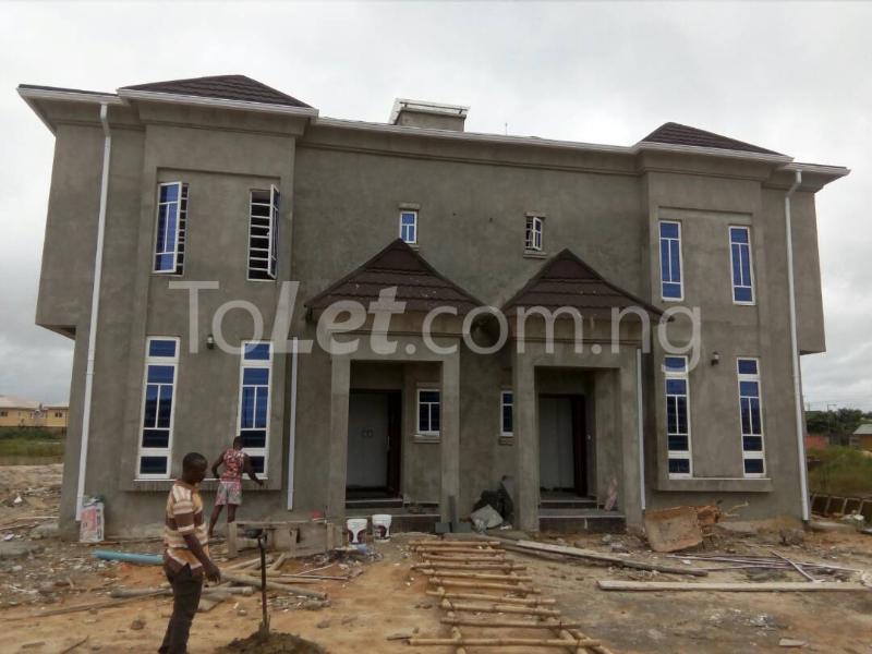 4 Bedroom House in Abraham adesanya estate Ajah Lagos House for sale