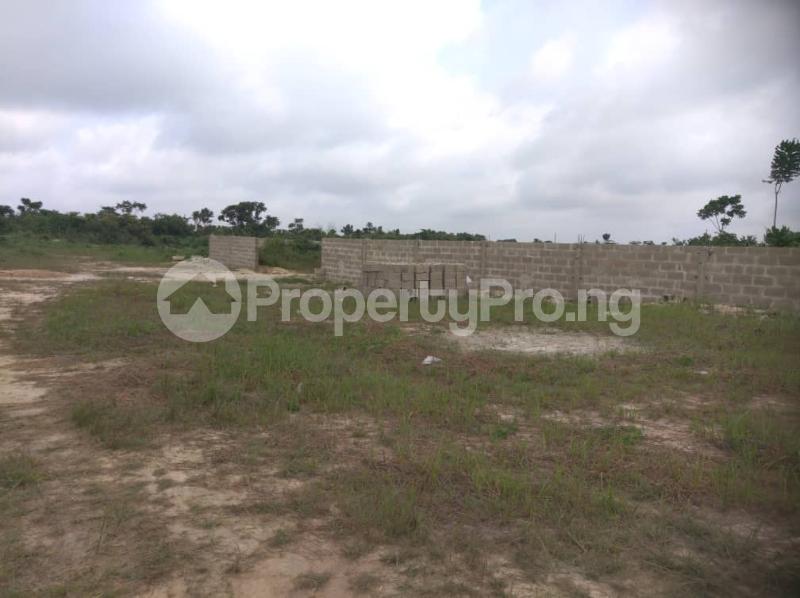 Land for sale Berry Court Omole Phase 2e Omole phase 2 Ojodu Lagos - 0