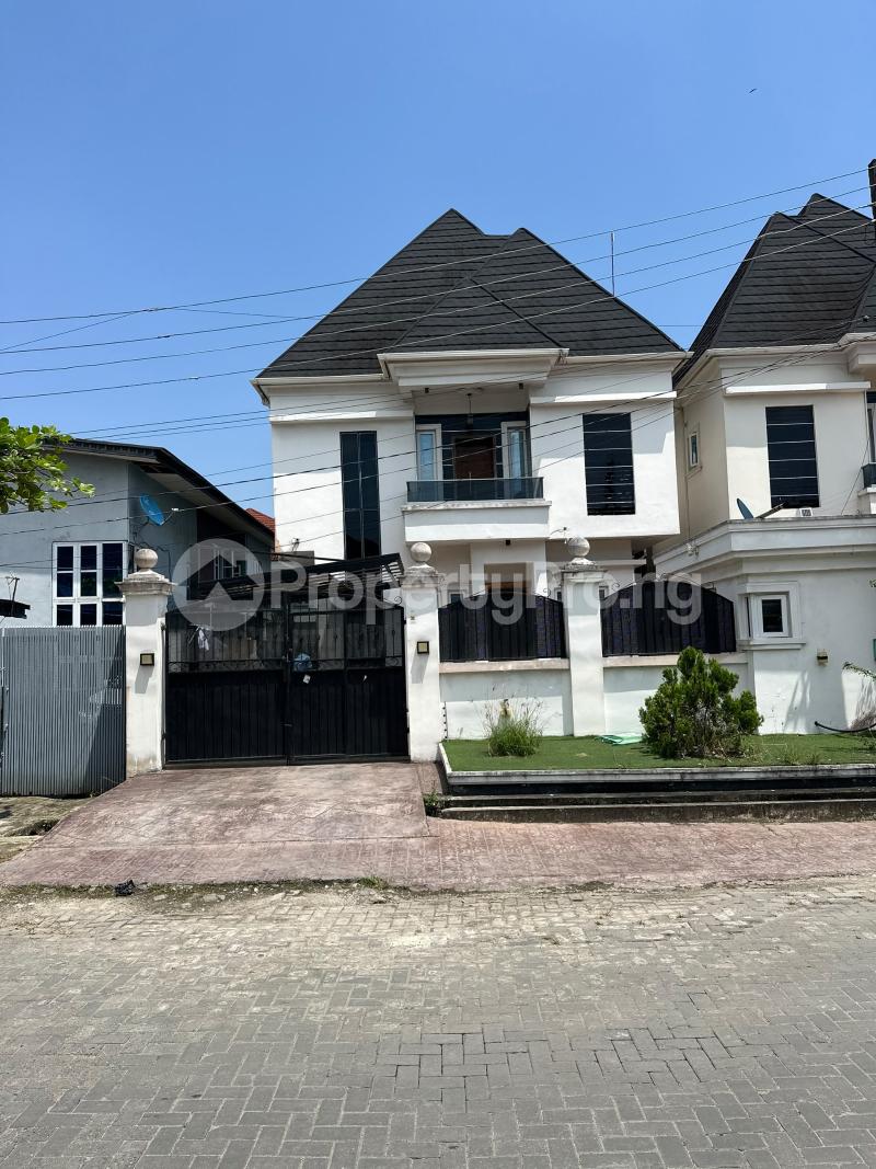 4 bedroom House for sale Chevron Drive Lekki Lagos