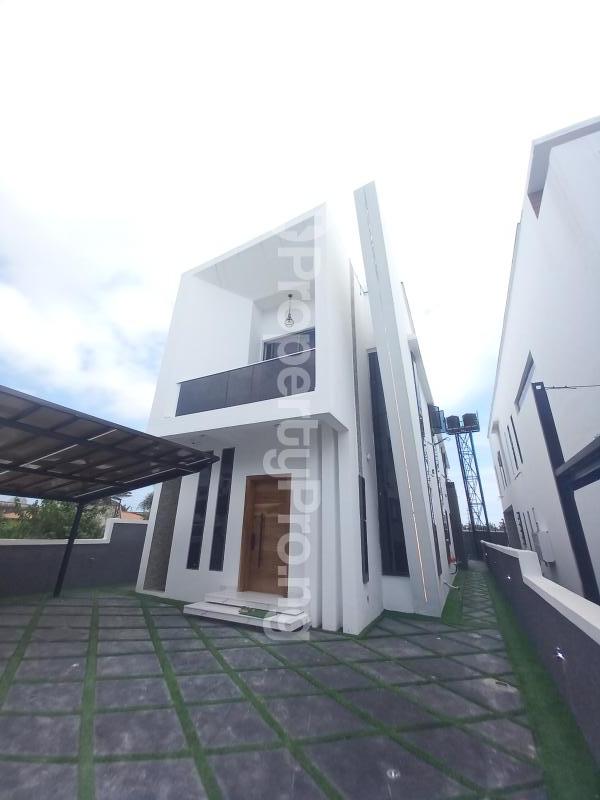 5 bedroom House for sale chevron Lekki Lagos