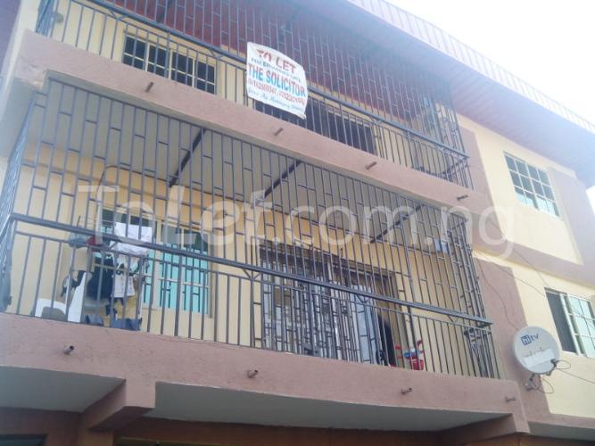 4 bedroom Flat / Apartment for rent 7, Abule Odi Street Off Opere Street, Coker Side Surulere Surulere Lagos