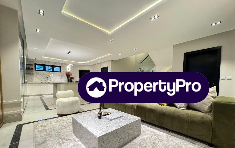 4 bedroom House for shortlet Lekki Lagos