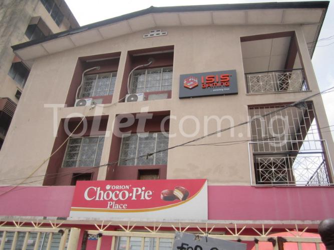 Commercial Property for rent Herbert Macaulay Yaba Yaba Lagos